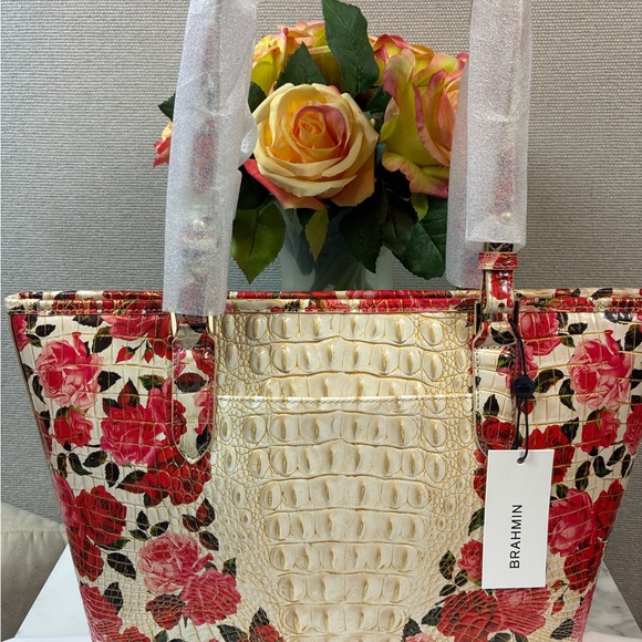 Brahmin Romantic Roses Ombre Melbourne Medium Asher Tote Rare Pattern NWT 🌹 🌹 - Picture 4 of 10